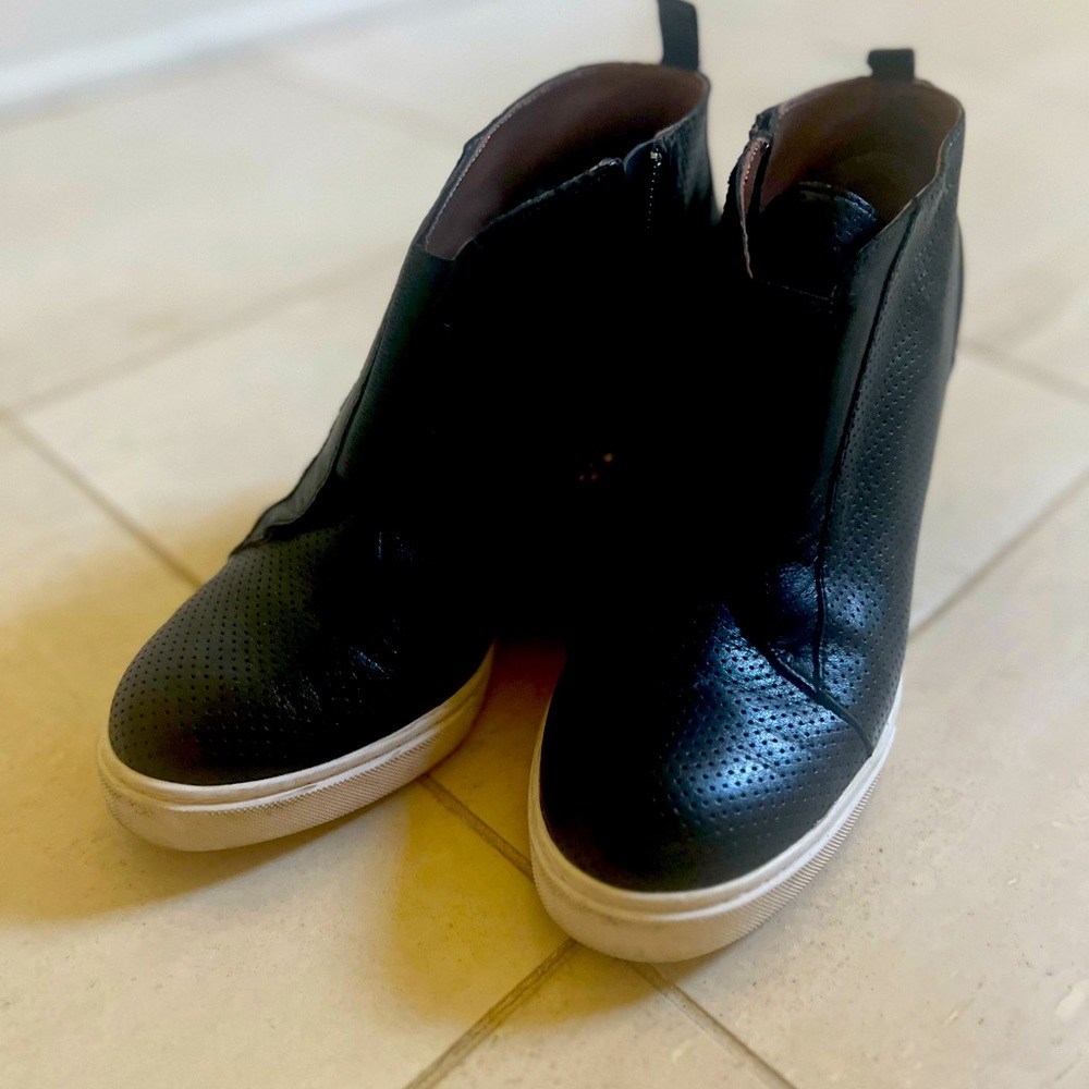 Linea Paolo Black High Top Wedge Sneakers